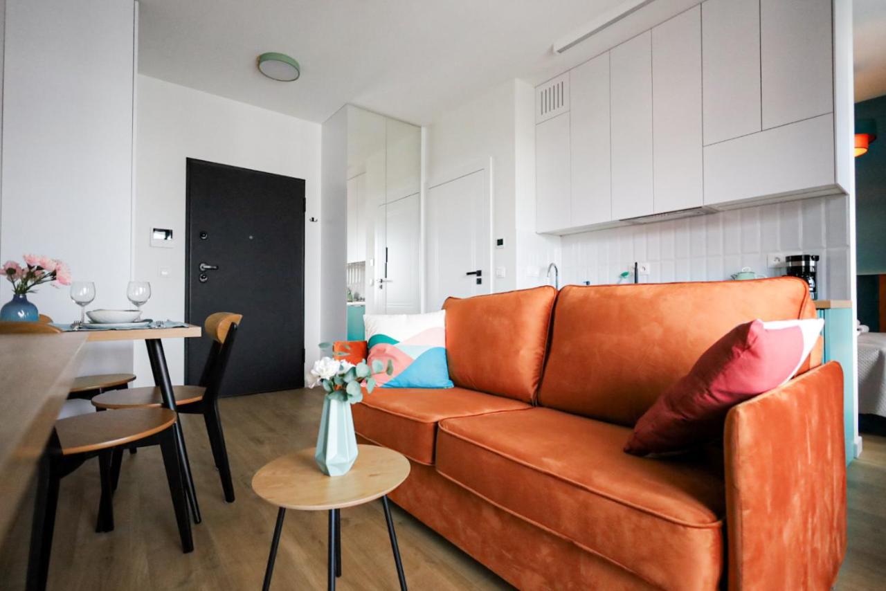 Glow Apartments, Apartamenty Stocznia Cesarska & Montownia 格但斯克 外观 照片