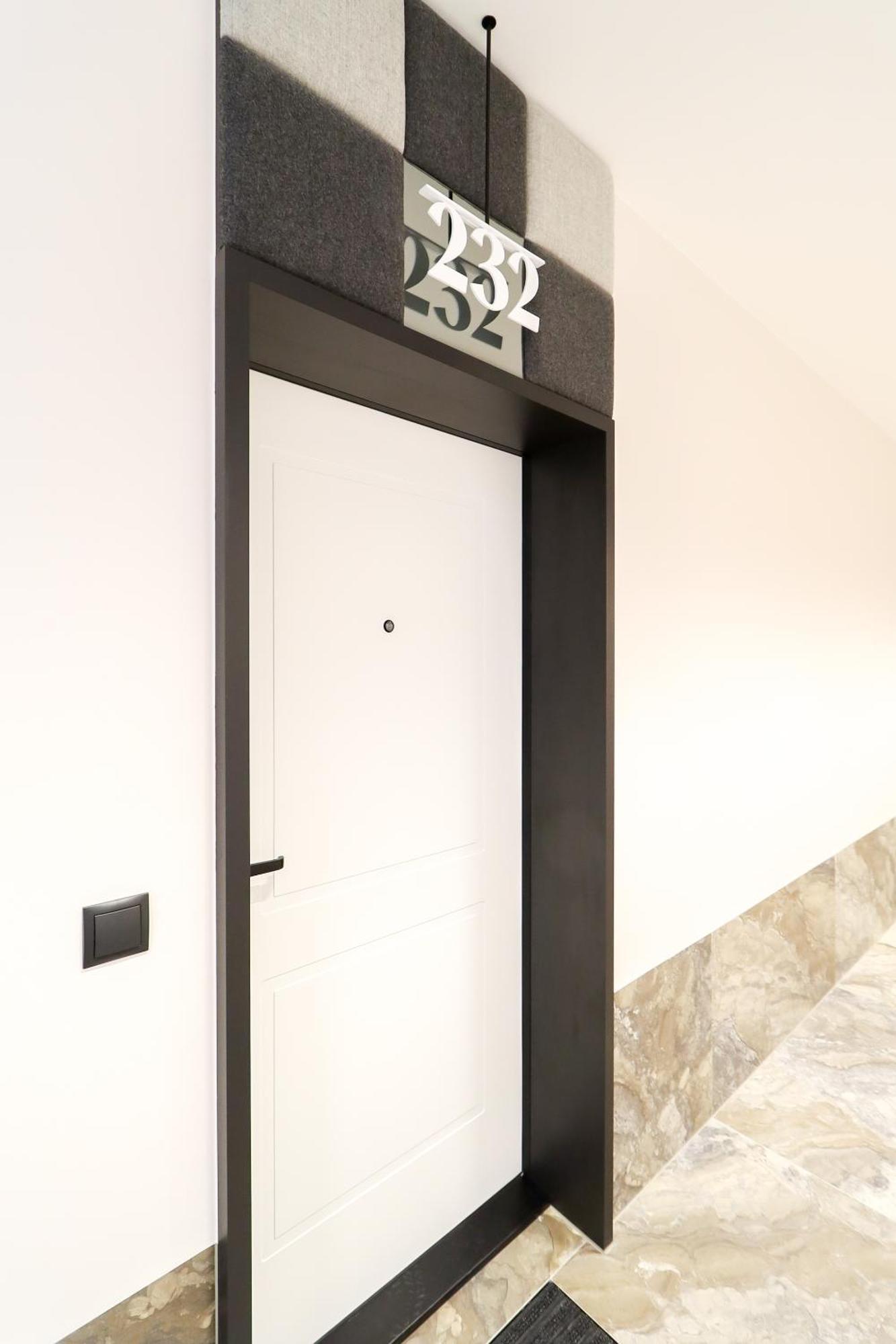 Glow Apartments, Apartamenty Stocznia Cesarska & Montownia 格但斯克 外观 照片