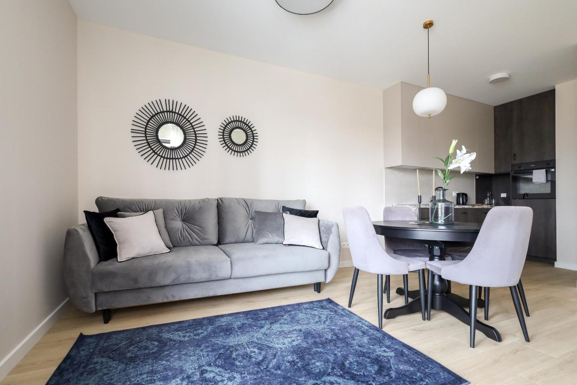Glow Apartments, Apartamenty Stocznia Cesarska & Montownia 格但斯克 外观 照片